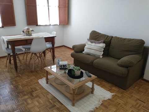 Top Airbnb: Your Home in Trelew II. Downtown and Homely in Departamento Rawson