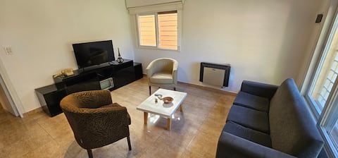 Top performing Airbnb: Family home, 3 bedrooms, 2 patios, garage and grill in Partido De Escobar