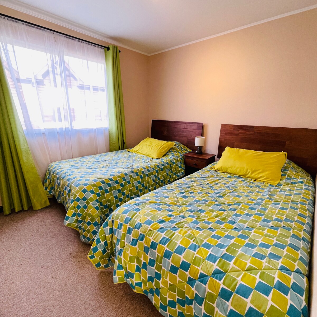 غرفة النوم 2