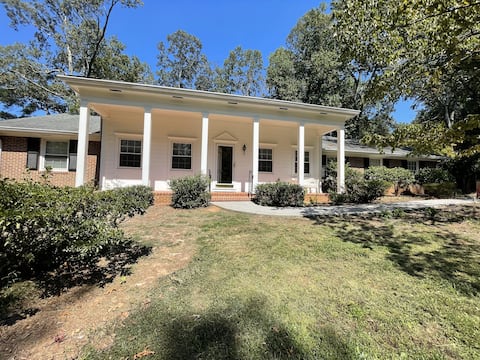 Charming, Cozy Family Home