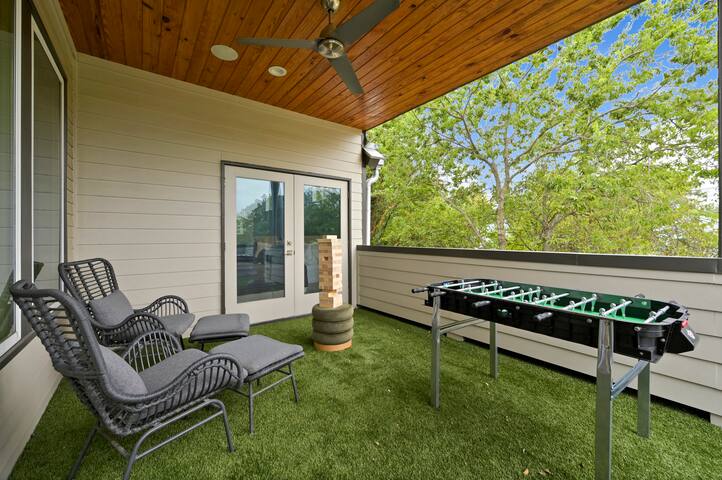 The Comal House gallery image 5