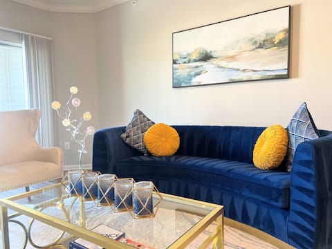 Dulles Corner Escape ~ 5 min from Airport