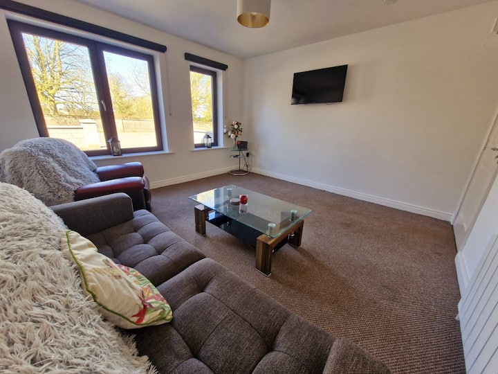 Detached 4 Bedroom  House - Trim