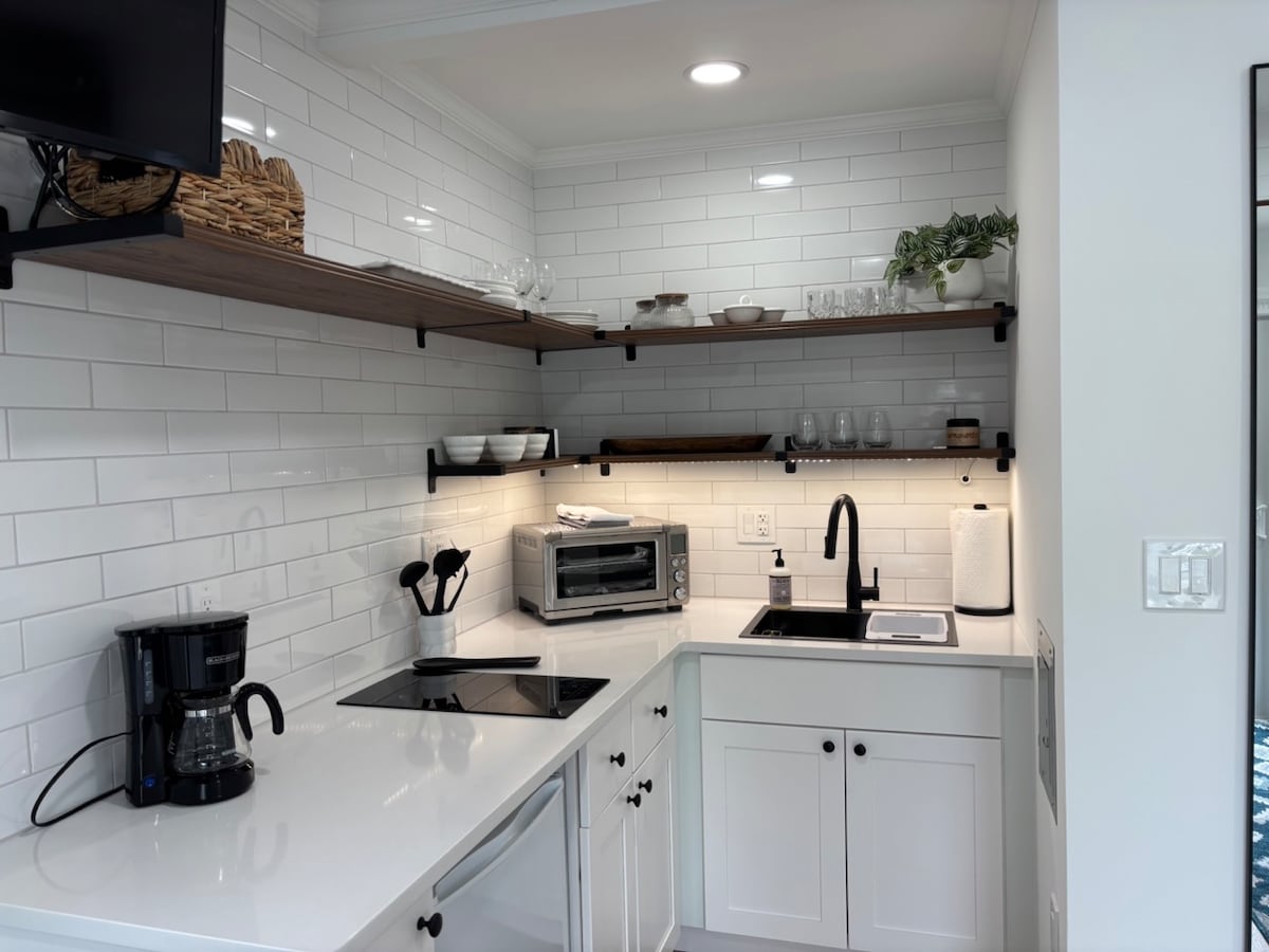 Popular Airbnb listing: The Cape Cottage in West Dennis
