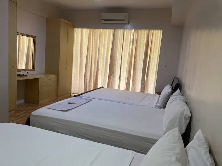 غرفة النوم 1