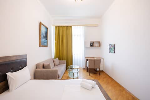 Nizami street 2 bedroom apartment in city center