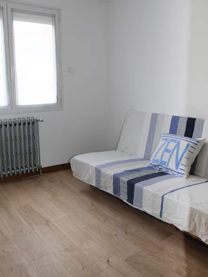 საძინებელი 3