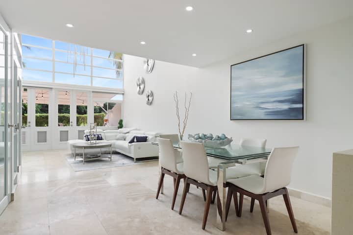 Dorado Bliss | 4br Villapool+near Beach & Dining - Dorado