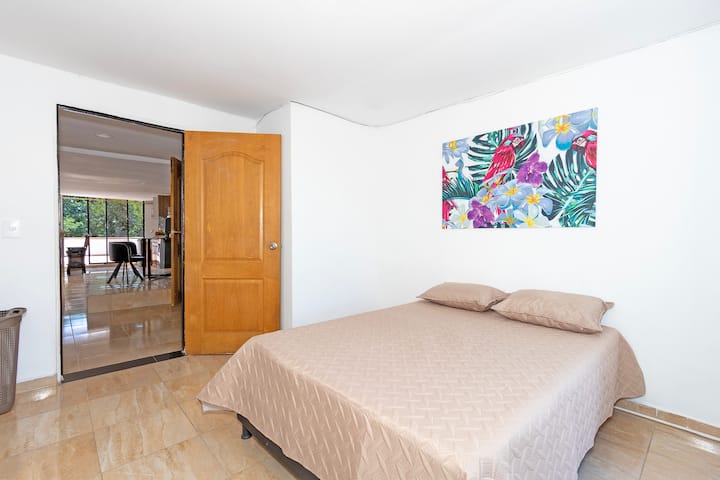 2 ห้องนอนพร้อมระเบียง/2 อัลโคบาพร้อมระเบียง