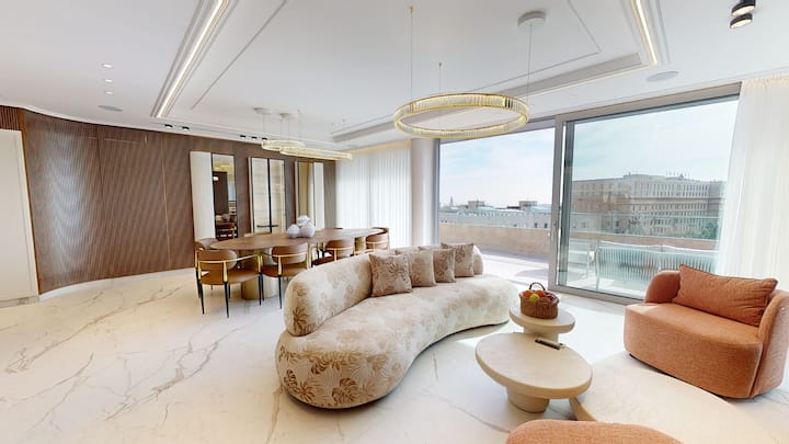 The Jerusalem Pinnacle" ~ Luxury Kdr City Retreat" - 예루살렘