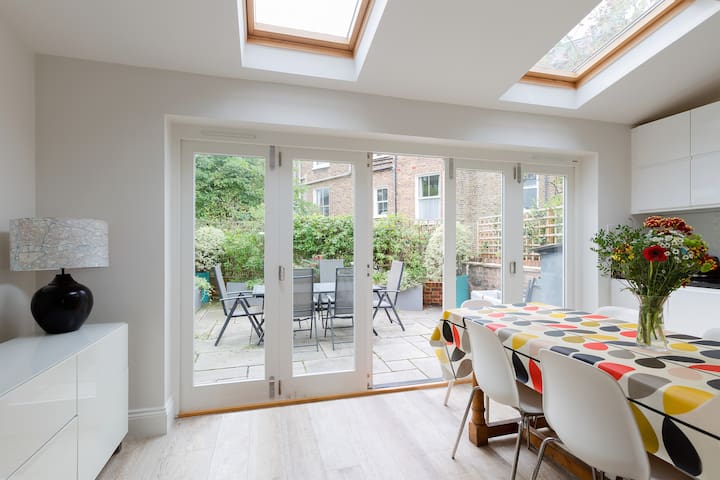 Stylish Victorian House with Private Patio in West London