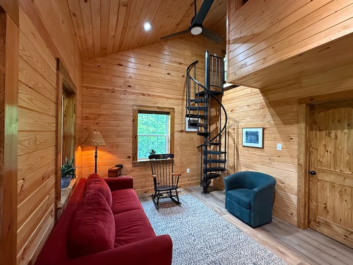 Clinch River Farm Stay  -Stunning Mountain Views - テネシー州