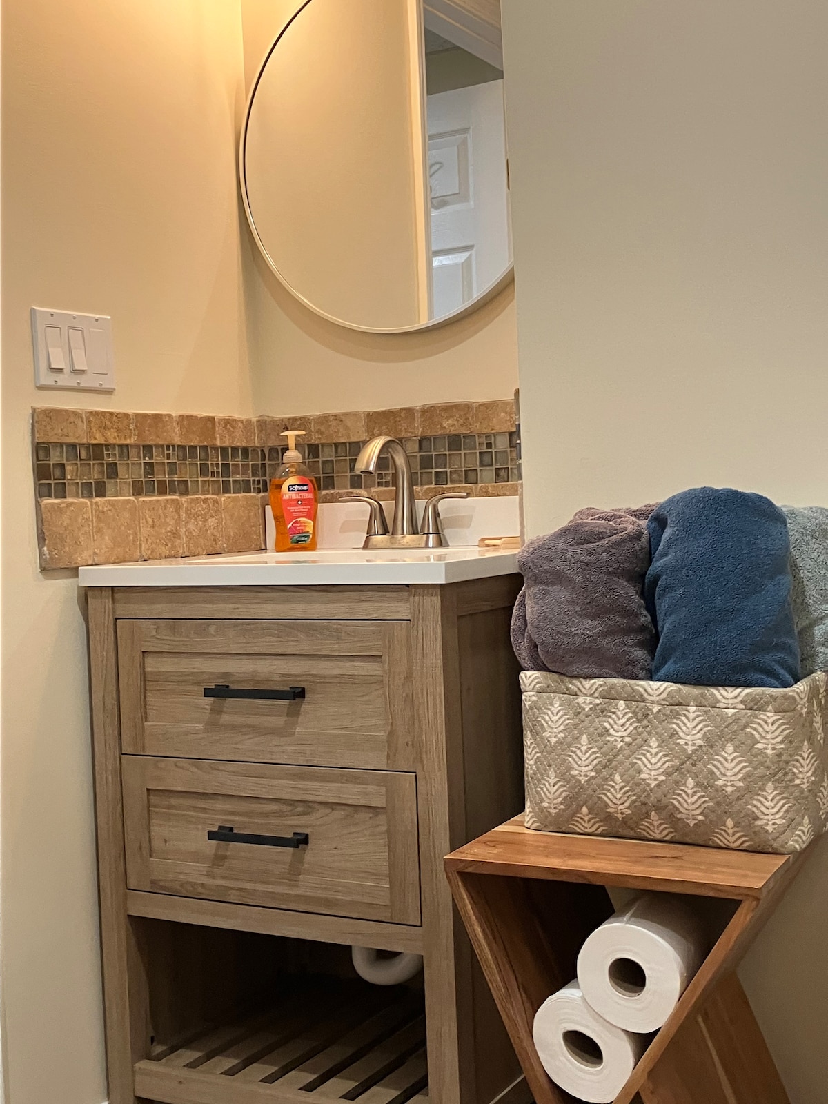 Buford Lanier Private Bed & Bath Suite, 1 Bedroom