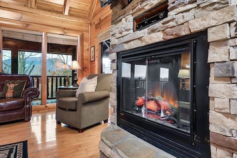 Knotty Bear cabin in Sevierville - Photo 4