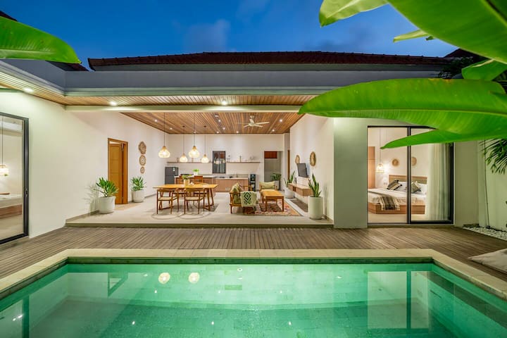 2BR Private Pool Villa, between Canggu & Seminyak