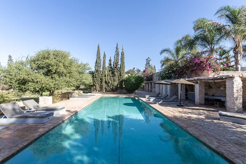 Dar Maha heated pool
