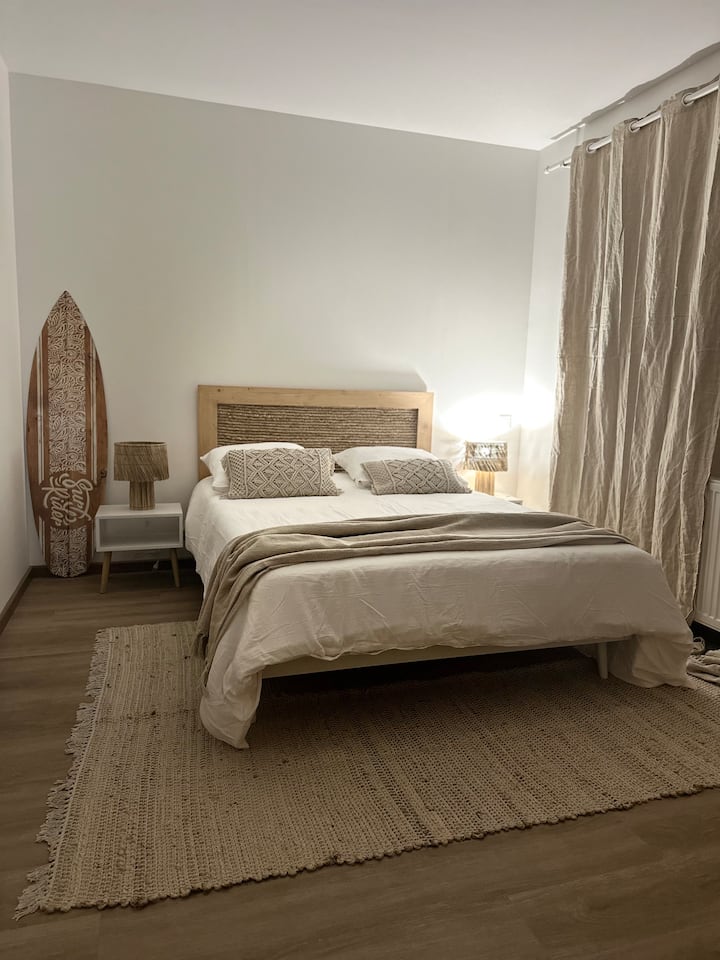 جناح بحمام خاص، إطلالة على البحر 