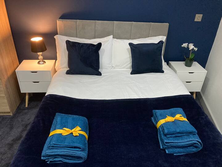 Central Doncaster 1bed 1bath Pent-apartment - Doncaster