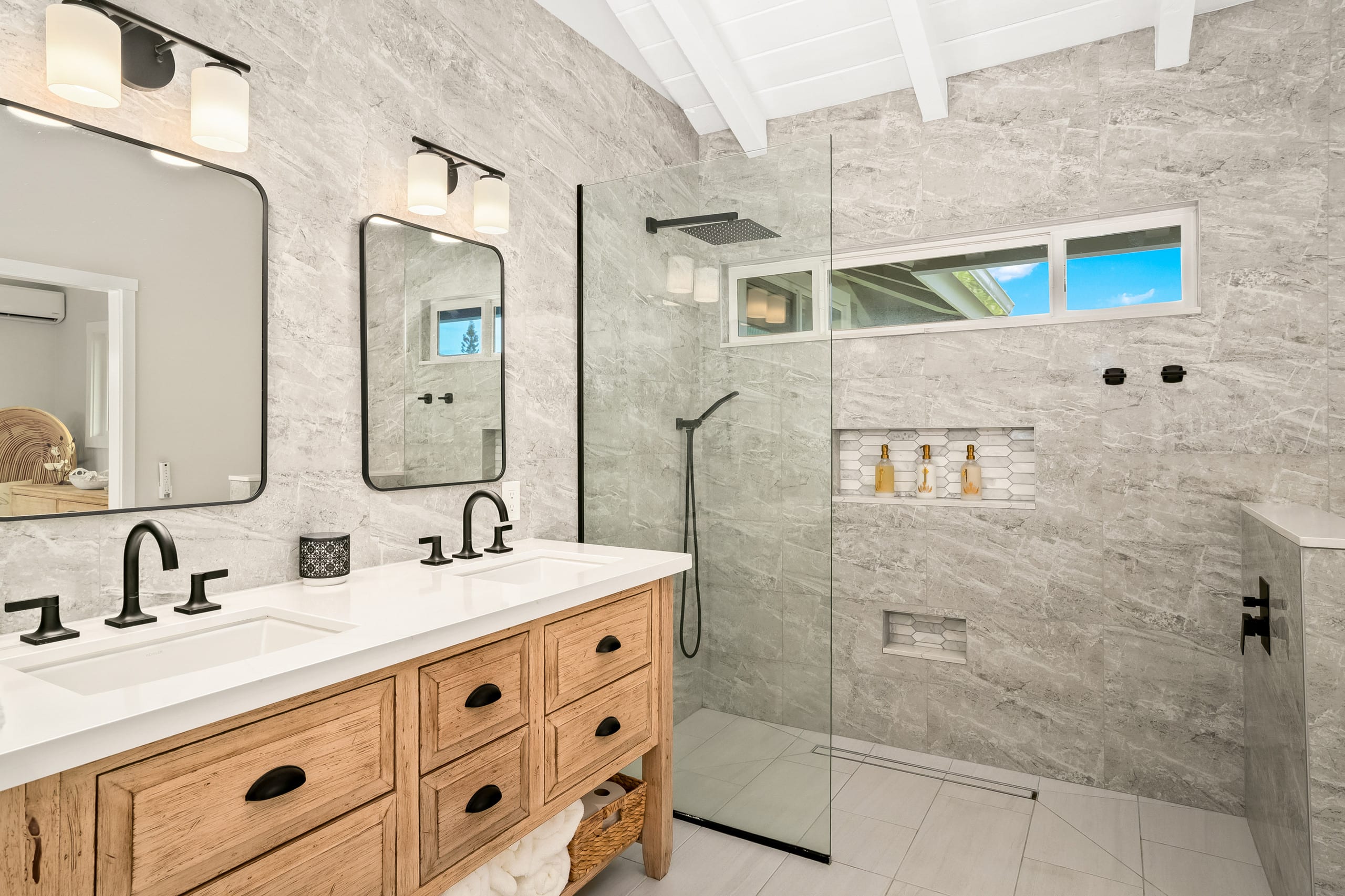 Home in Princeville · ★4.67 · 4 bedrooms · 6 beds · 3 private baths - Image 26