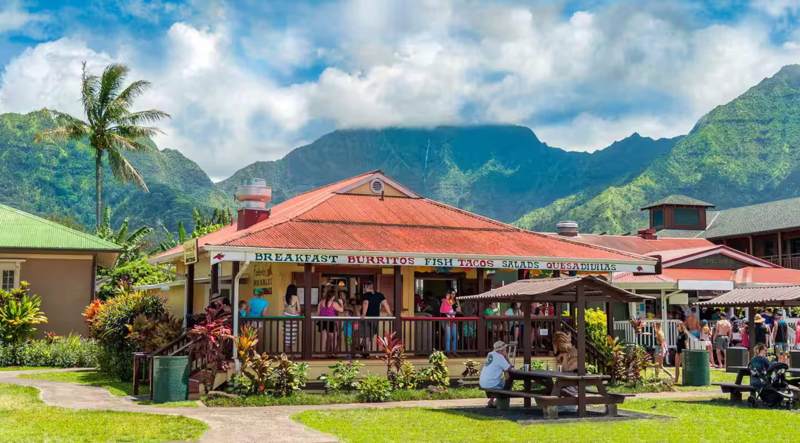 Home in Princeville · ★4.67 · 4 bedrooms · 6 beds · 3 private baths - Image 51