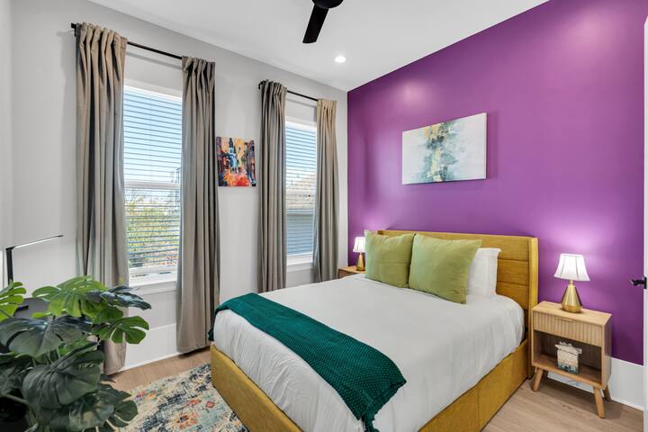 Pool | Minutes to Superdome & French Quarter | 5BR gallery image 5