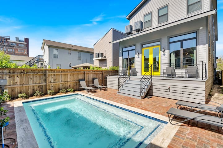 Pool | Minutes to Superdome & French Quarter | 5BR