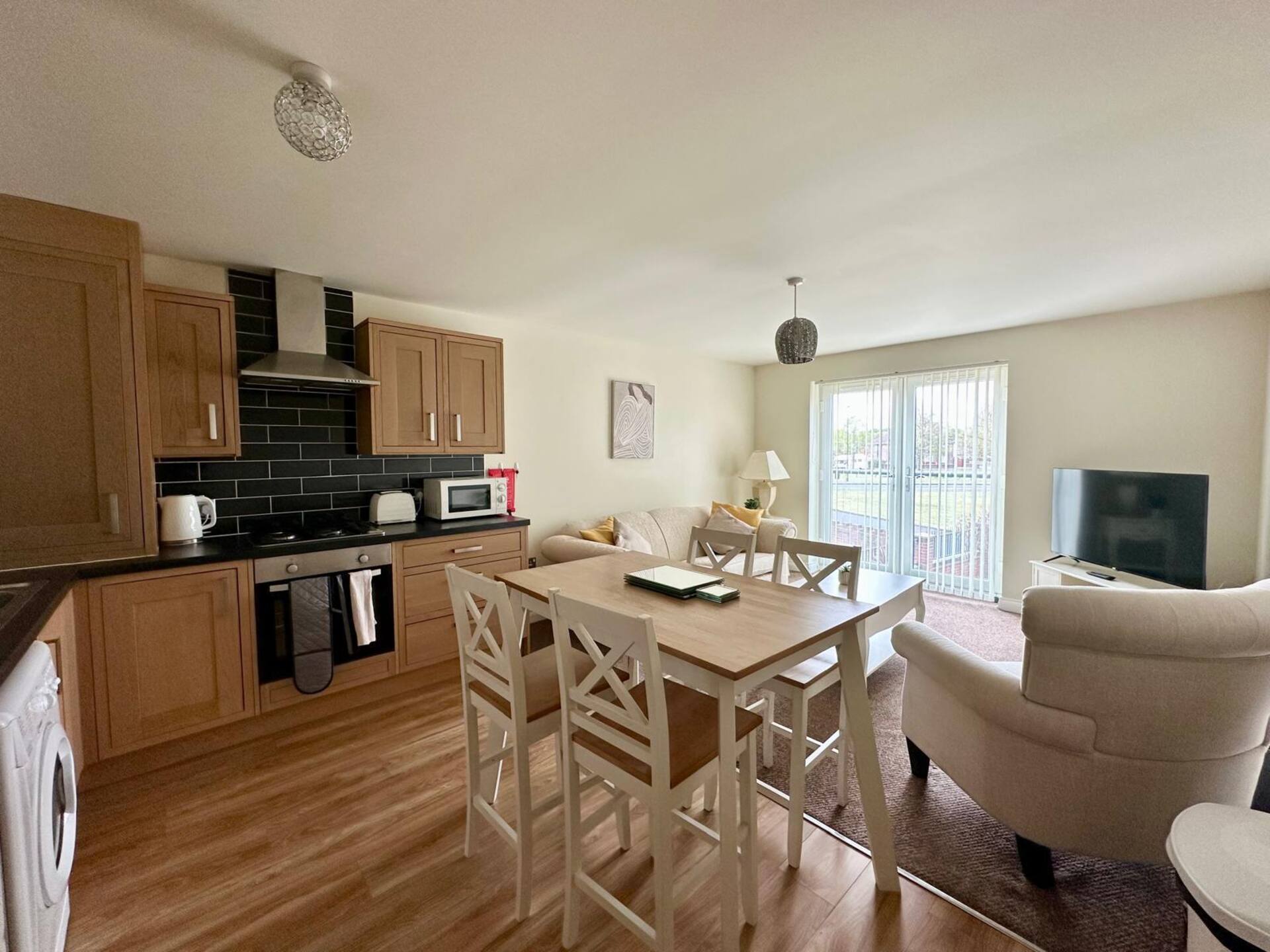Entire 2 Bed Apartment in Rossington Doncaster (7)