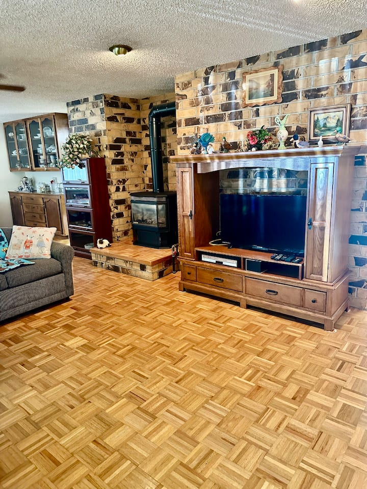 Canvasback Meadow - Pet Lovers’ Paradise - Crescent City, CA