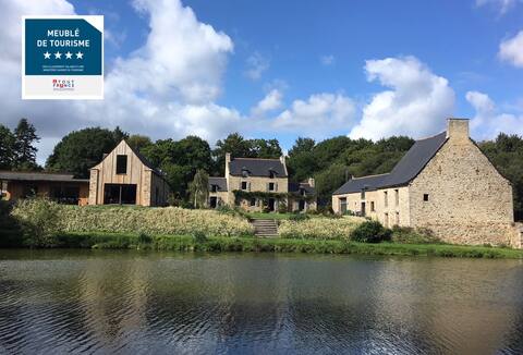 Hunaudaye Gîte – Pool Domaine du Bois Riou Dinan