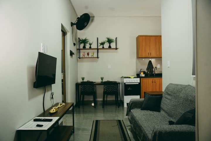 Casa - 2 Quartos, Ar-cond E Wifi - Amambay