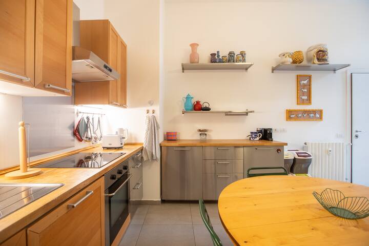 Luxury apartment in Duomo gallery image 5