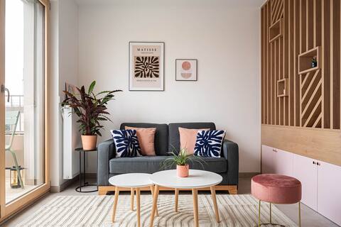 West View: 33 m² Studio with Monts d'Or & Lyon View