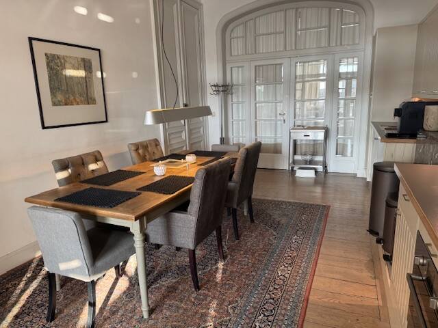 Stylish and bright 19th century loft with terrace gallery image 4