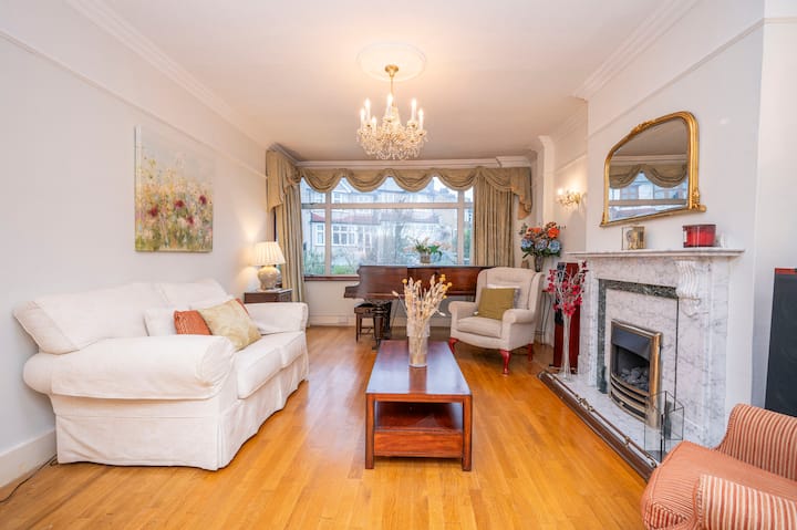 Spacious 3bedroom House Near Crystal Palace London - Londra