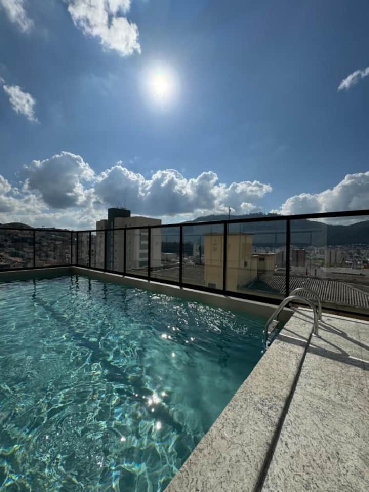Suporte Vip: Topstudio No Centro C/piscina Jacuzzi - Poços de Caldas