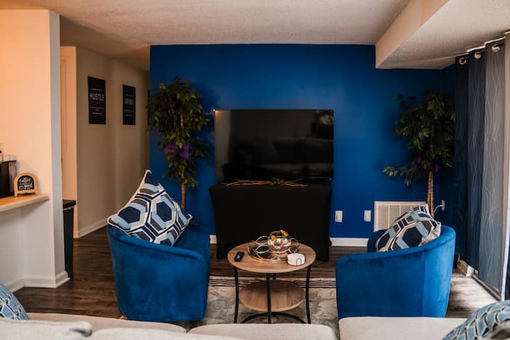 Upscale 2 Queen Beds/2 Bath In Unc Charlotte Area - Charlotte, NC