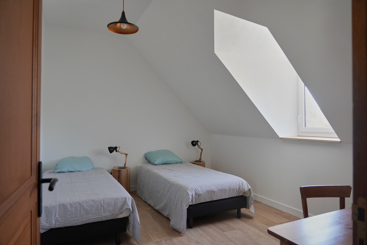 საძინებელი 4