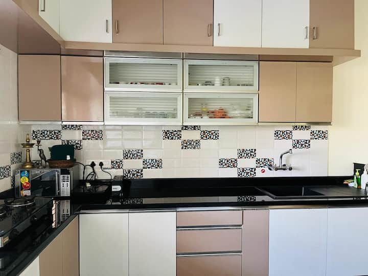 Tauro's Haven Homestay - Charming 3bhk, 4bath Home - Mangaluru