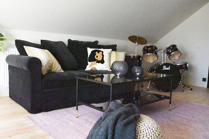 მისაღები ოთახი 1