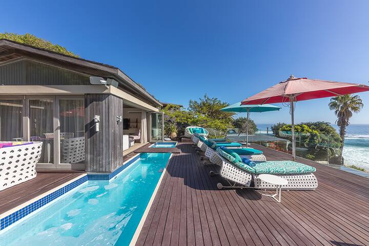 Beachfront / Cinema / Gym / Pool / 4 King Bed gallery image 5