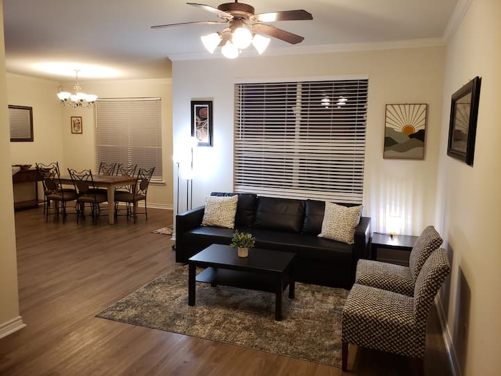 Spacious & Affordable Condo - Bryan, TX