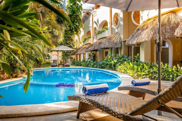 Walk To Beach & Town | King Suite In Sayulita - Sayulita