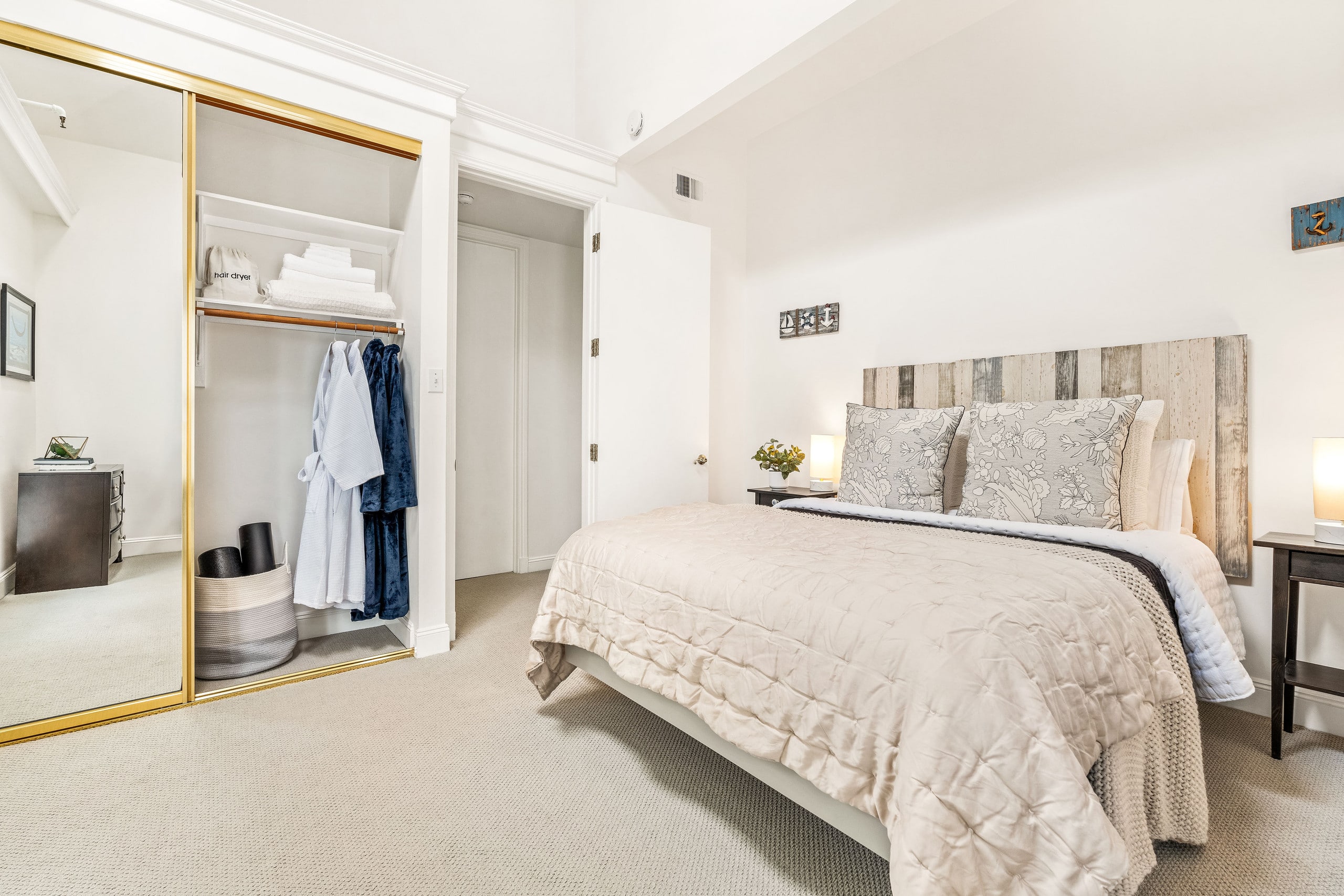 Condo in San Francisco · ★4.95 · 1 bedroom · 1 bed · 1 bath - Image 10