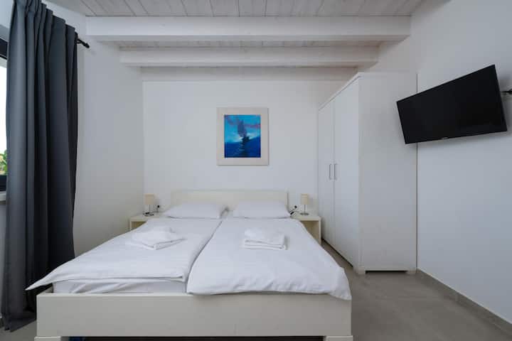 Спална соба 1