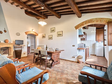 Annuncio Airbnb popolare: Celeste – The color of the summer sky in Tuscany a Asciano