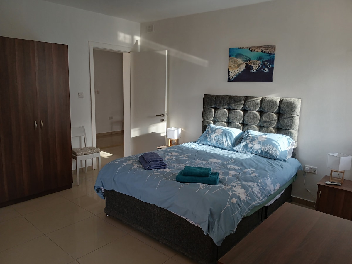 საძინებელი 1