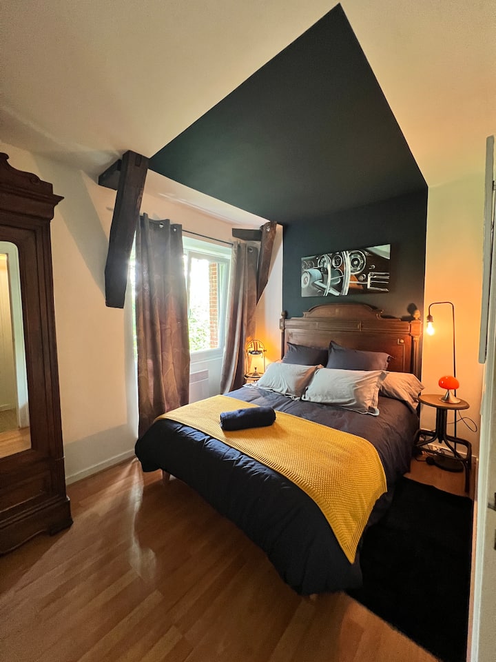 Schlafzimmer 2