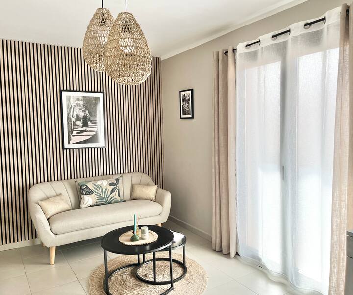 Charmant T2 Lumineux Avec Balcon - Propriano