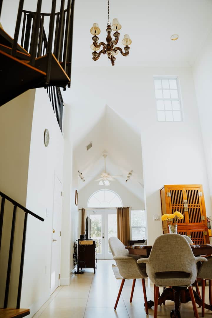 Papaya Suite-2 Bed At Shangri-la - West Bay