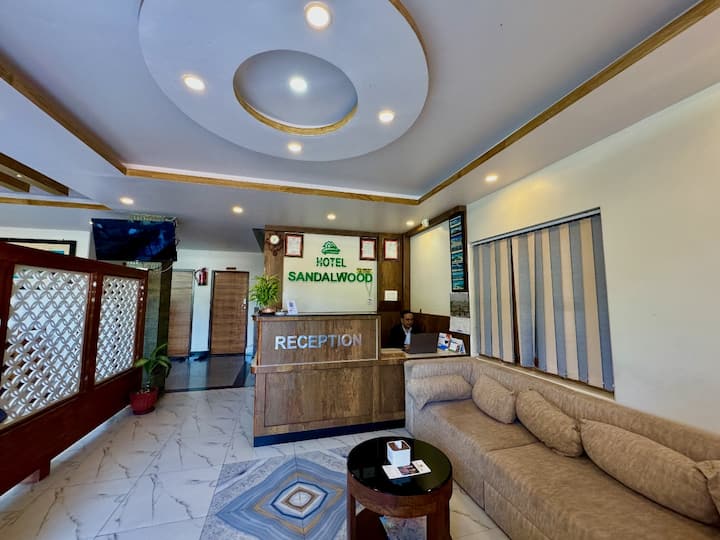 Deluxe Family Room With Mountain Room - ポカラ